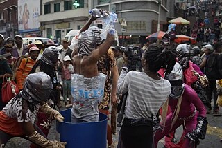 Ist das ein Mensch 3