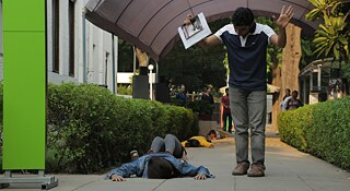 Vikram Iyengar & Anubha Fatehpuria: “Inter/Sections”