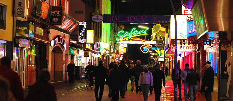 IK's World Trip - Dollhouse - Große Freiheit, Hamburg