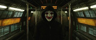 Person mit Clownsmaske