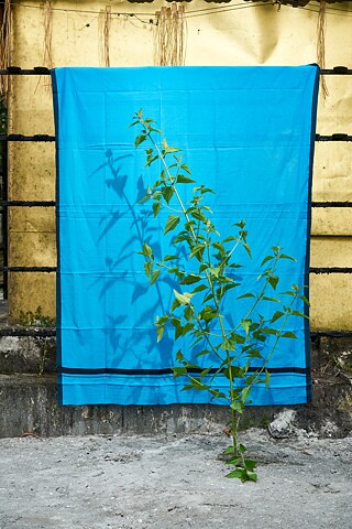 Communist Pacha with blue Lungi_Flo Maak © © Flo Maak Communist Pacha mit blauem Lungi