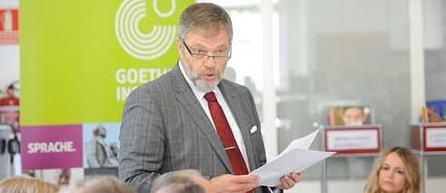 Wolfgang Dold