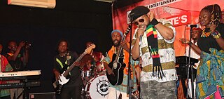 Goethe Kotosa ( Live Musik Groove)-15.04.2020