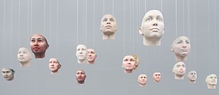 Gastausstellung „A Becoming Resemblance“ von Heather Dewey-Hagborg und Chelsea Manning, transmediale 2018