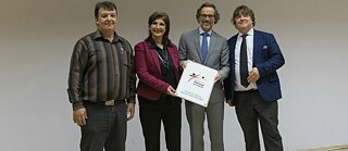 Begrüßung des 18.Gymnasiums von Athen &copy; @ Goethe-Institut Athen/Vangelis Patsialos Begrüßung des 18.Gymnasiums von Athen