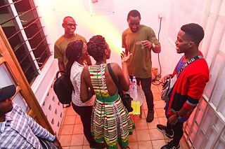 GUETHE-DECOUVERTE- FINISSAGE & COMMUNITY PARTY_AURELIE DJIENA-BON5