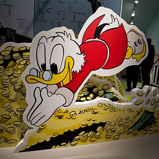 “Welcome to Duckburg”: The Museum for Comics and the Language Arts in Schwarzenbach an der Saale is dedicated to Erika Fuchs, who translated the Micky Mouse comic books for many years.  