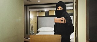 Filmo „Saudi Runaway“ scena