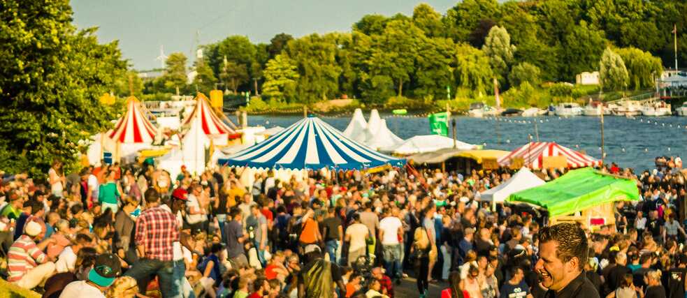 Das Open-Air-Festival Breminale zieht jährlich Tausende Besucher an.