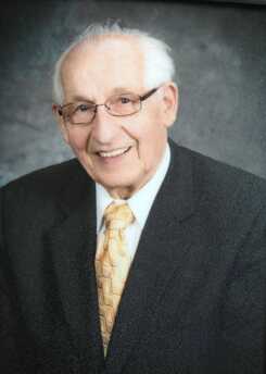 Albert Krause, one of the founders of K&K Foodliner