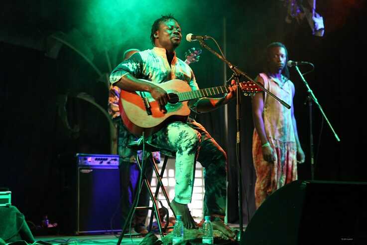 RAYMS KERO BANDA 6