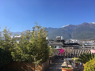 Der Ausblick von unserer Dachterrasse des Hotels