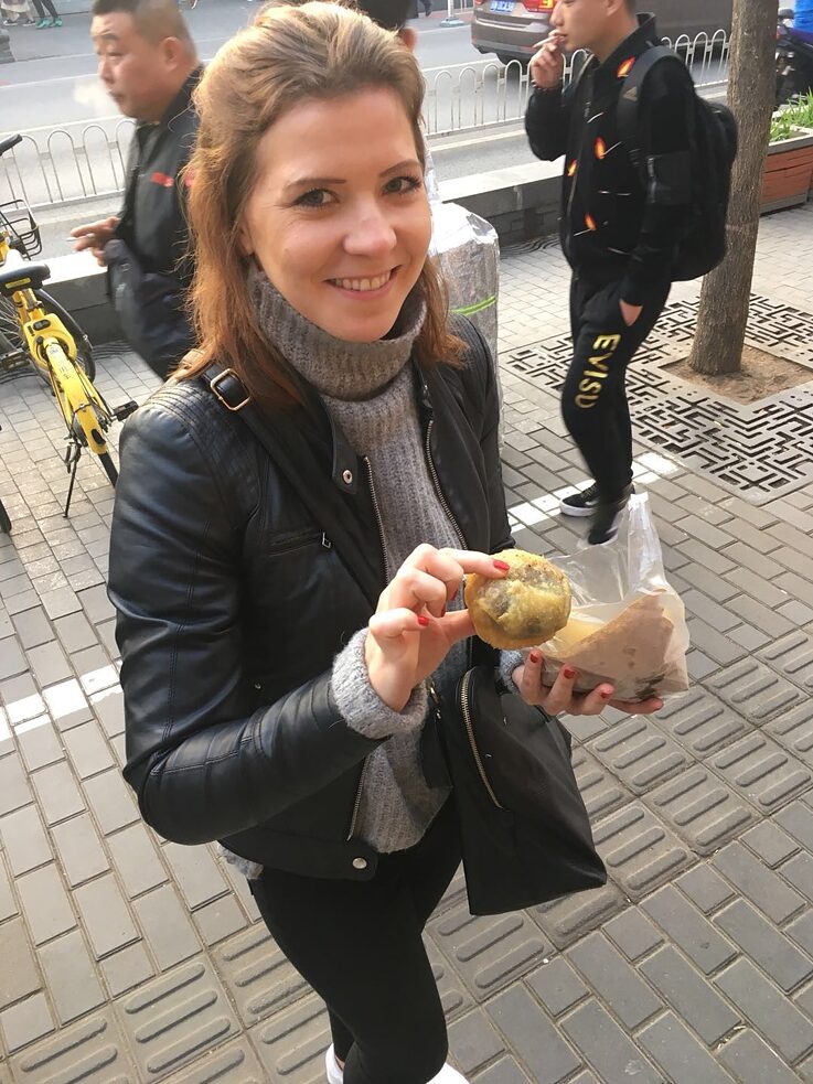 Kalorien sind die kleinen Tierchen, die nachts die Kleidung enger nähen :-)