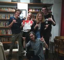 Neue Freunde in der Deutschen Ecke