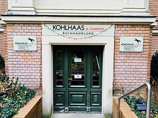 Eingang der unabhängigen Buchhandlung Kohlhaas & Company