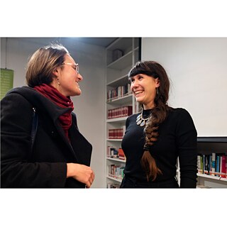 MAKING OF.. mit Kuratorin Annika Hirsekorn und Aktivistin Evgenia Kulakova (Fond Iofe / Memorial SPb) in der Goethe-Bibliothek des Goethe-Instituts St. Petersburg