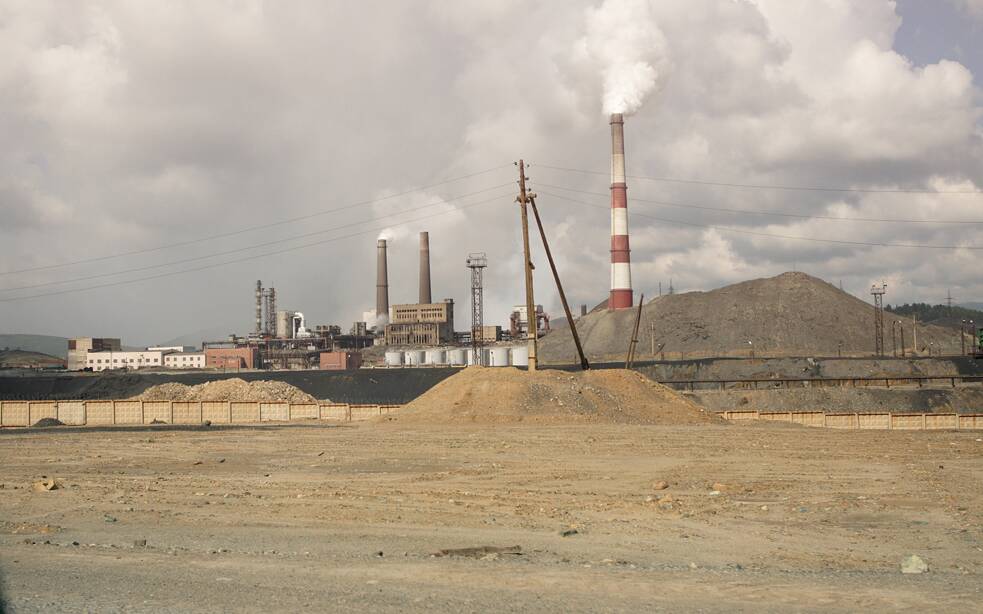 Foto der Kupferhütte in Karabasch.