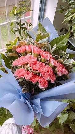 Begrüßungsblumenstrauß von Ying