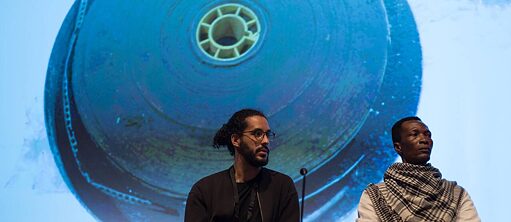 Os cineastas Fradique e Didi Cheeka durante o workshop em Lisboa, em setembro de 2019