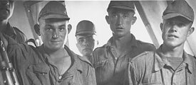 Jóvenes reclutas en el Batallón Instrucción de Reclutas (B.I.R.) de Sidi Ifni, 1963-64.