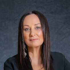 Phoebe Greenberg