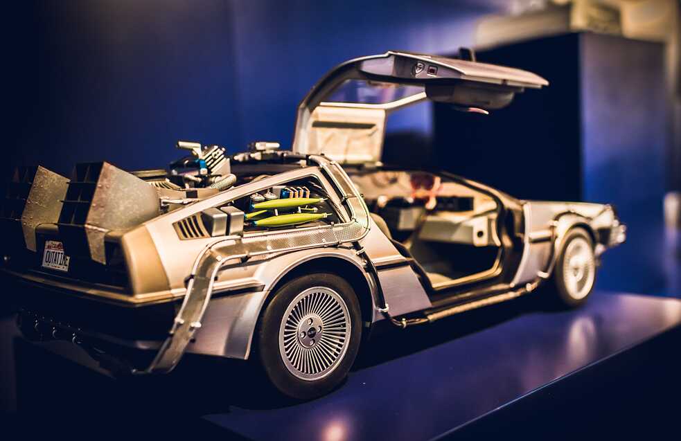 DeLOREAN DMC-12 / 1981–1983 – The DeLorean, with its exotic gull-wing doors, was one of the most spectacular innovation failures in history. The first prototype was built in 1976, when there were not many competitors for this type of futuristic car. Production on the DeLorean was delayed for years, and by then the competitors had caught up. The DeLorean was marketed as a luxury sports car, but with a severely under-powered engine the car was painfully slow. It was also difficult to keep clean and the stainless steel panel required constant polishing. The design was unusual and exotic, but otherwise the car was a disaster – a nightmare on wheels. The DeLorean Motor Company went bankrupt, but the car will always be remembered as the famous time machine from the movie series “Back to the Future.”