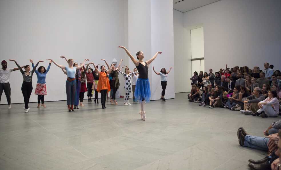 Installations-Ansicht der Ausstellung, "Artist's Choice: Jérôme Bel/MoMA DanceCompany." 27.-31. Oktober2016. The Museum of Modern Art, NewYork. Fotografin: Julieta Cervantes