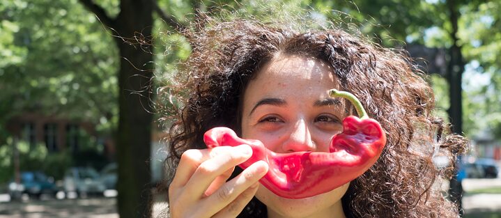 Can this still be eaten or does it have to go? Fruit and vegetables top the list of disposable foods in German households.