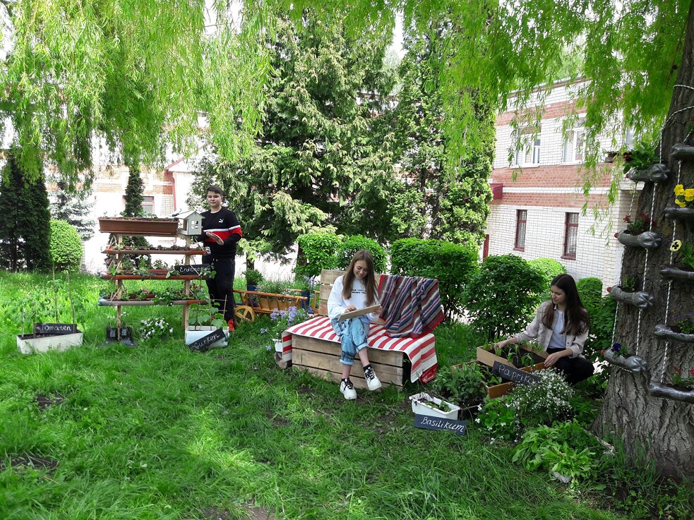 Малий сад в Тернополі 2