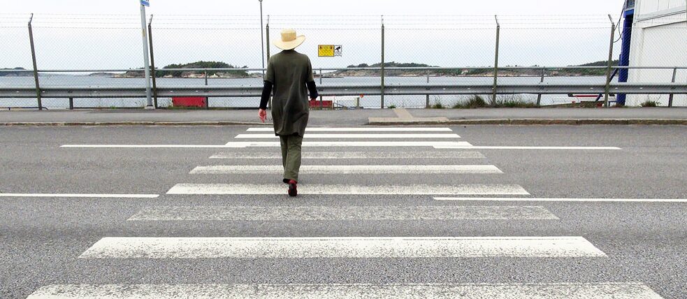 Walking the path in Stroemstad 