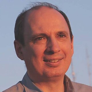 Das Bild zeigt Javier Montaner.