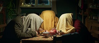 In the Name of Scheherazade oder der erste Biergarten in Teheran