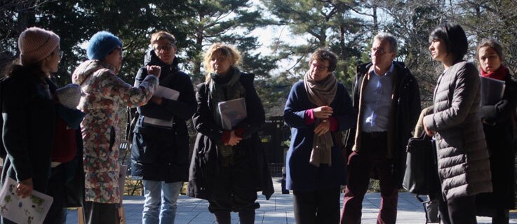 Die Kamogawa-WG beim Besuch traditioneller Gärten