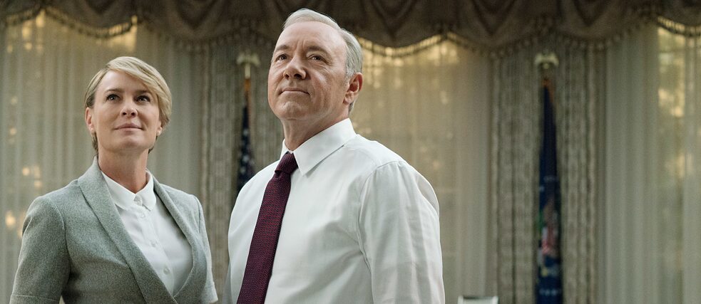 Die Serie, wegen der jeder ein Netflix-Abo haben wollte, um den Underwoods beim politischen Ränkespiel zuzusehen: „House of Cards“. 