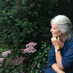 Mette Holm