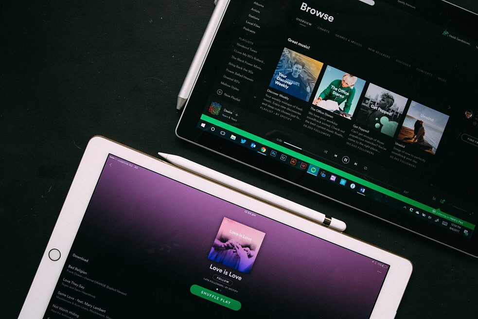 Spotify two Tablets