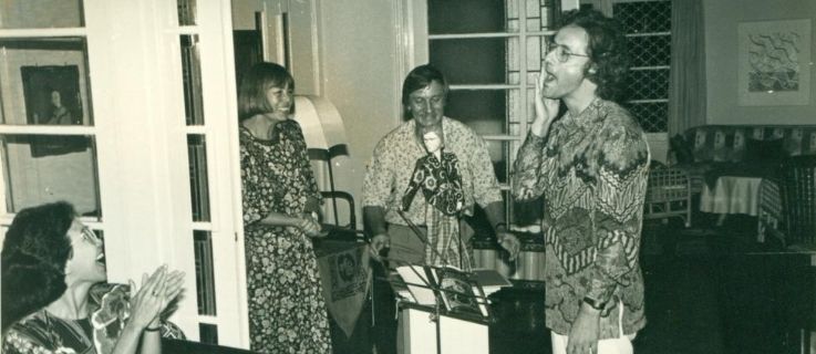 Abschiedsfest von Prof. Dieter Mack, Gastlektor an der IKIP (Universitas Pendidikan Indonesia) (rechts) bei Peter Sternagel Zuhause - 1990 
