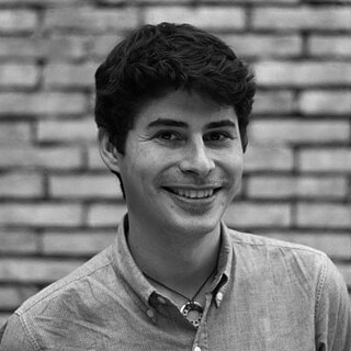  Andrés Azpúrua. Director de Venezuela Inteligente, una organización no gubernamental de defensa de los derechos en internet y promoción de tecnología cívica.