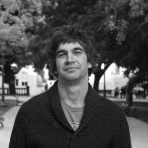  Agustin Frizzera. Director Ejecutivo de Democracia en Red, una organización no gubernamental que trabaja en la intersección entre política y tecnología.