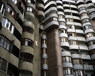 Wohnkomplex, Almaty, Kasachstan | Foto: Markus Weisbeck (im Kontext des Projekts „Lokale Modernitäten“)