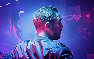 Standbild aus der TNT Series 4 Blocks: Vince (Frederick Lau)