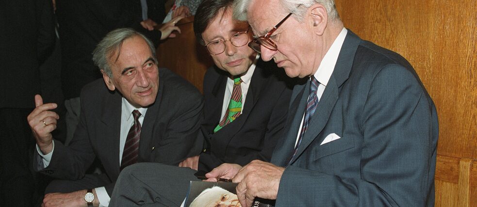 V.l.n.r.: Tadeusz Mazowiecki, Stephan Nobbe, Richard von Weizsäcker