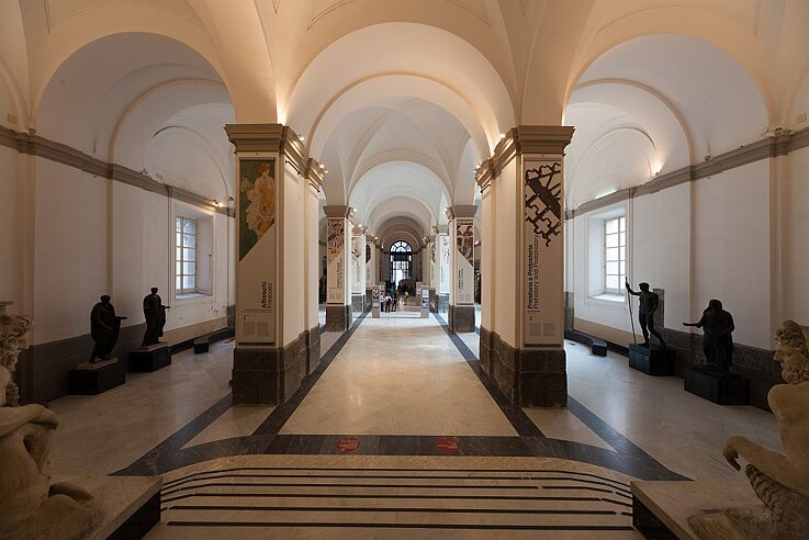 La mostra “Sai andare in bici?” esposta al MANN