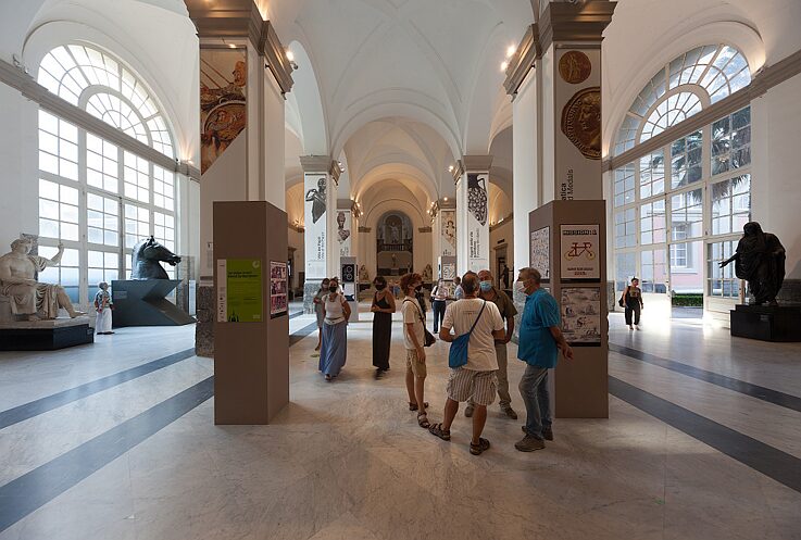 La mostra “Sai andare in bici?” esposta al MANN