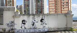 Salvador ist nach São Paulo und Rio de Janeiro die drittgrößte Stadt Brasiliens. Die Hauptstadt des im Nordosten Brasiliens gelegenen Bundesstaates Bahia hat 2,6 Millionen Einwohner. Salvador ist die älteste Stadt Brasiliens. Neben modernen Skylines ist deshalb vor allem die Altstadt äußerst sehenswert. Seit 1985 übrigens auch Weltkulturerbe.