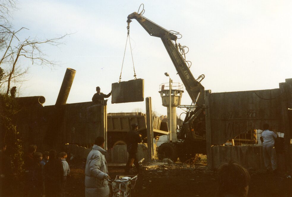 La demolición del muro.