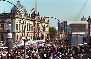 Feier vor dem Reichstag