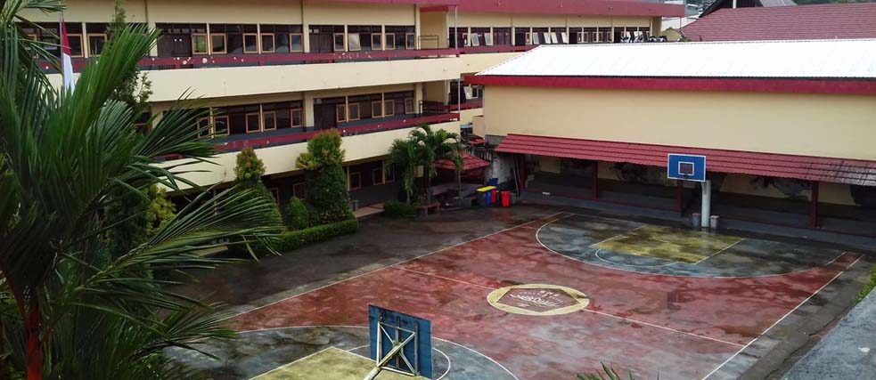 Bangunan SMA Negeri 1 Ambon