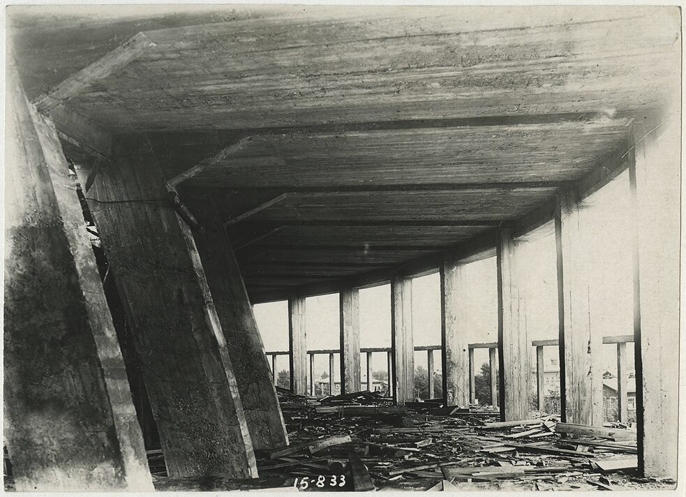 Construction of the House of Culture and Science, stage box scaffolding, 1933