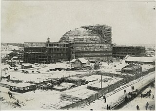 Blick aus dem Haus des Stadtrates auf den Bau des Hauses der Kultur und Wissenschaft, 1933
